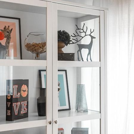 Airhome - Black&White Tallinn Ngoại thất bức ảnh