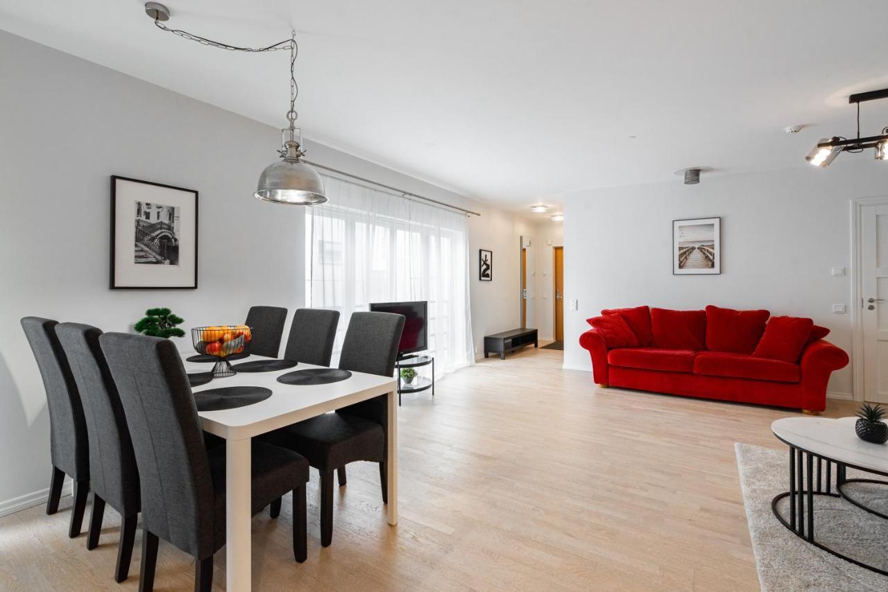 Airhome - Black&White Tallinn Ngoại thất bức ảnh
