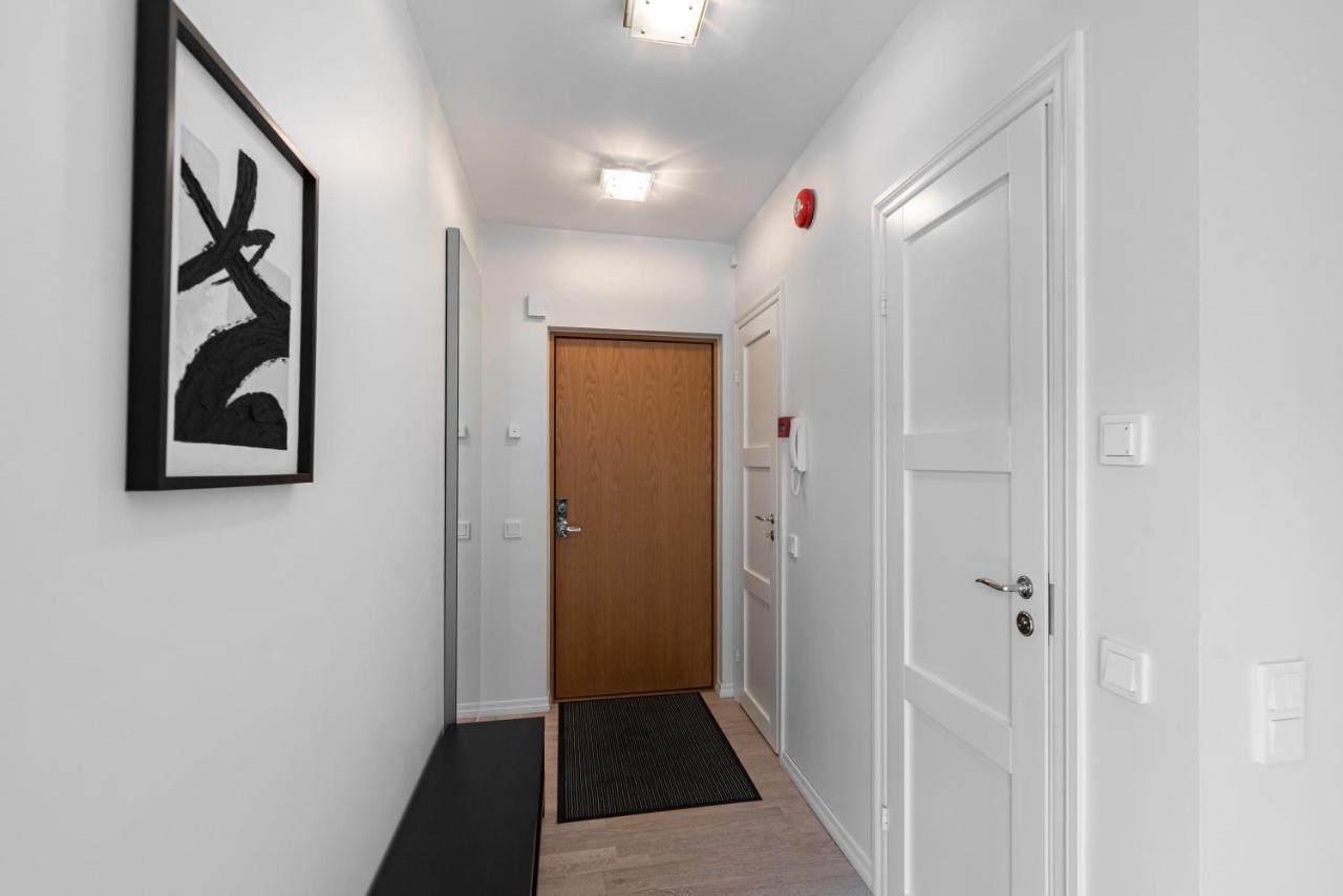 Airhome - Black&White Tallinn Ngoại thất bức ảnh